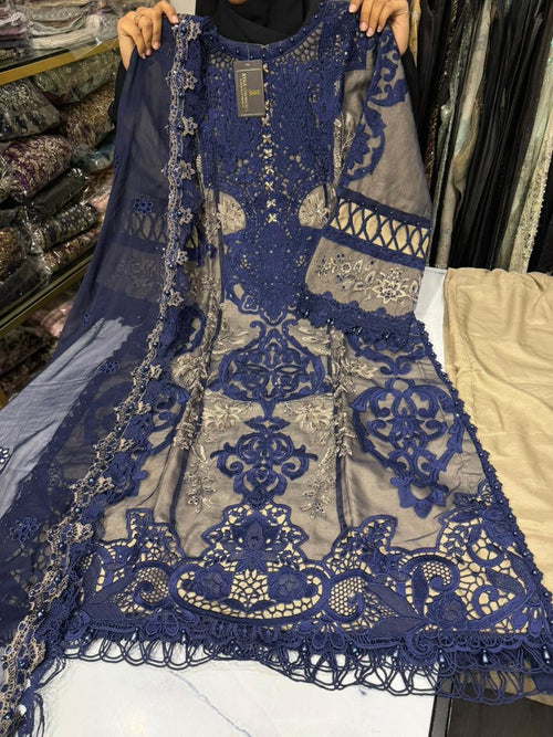 New Luxury 3PCs Embroidered Stitch Dress