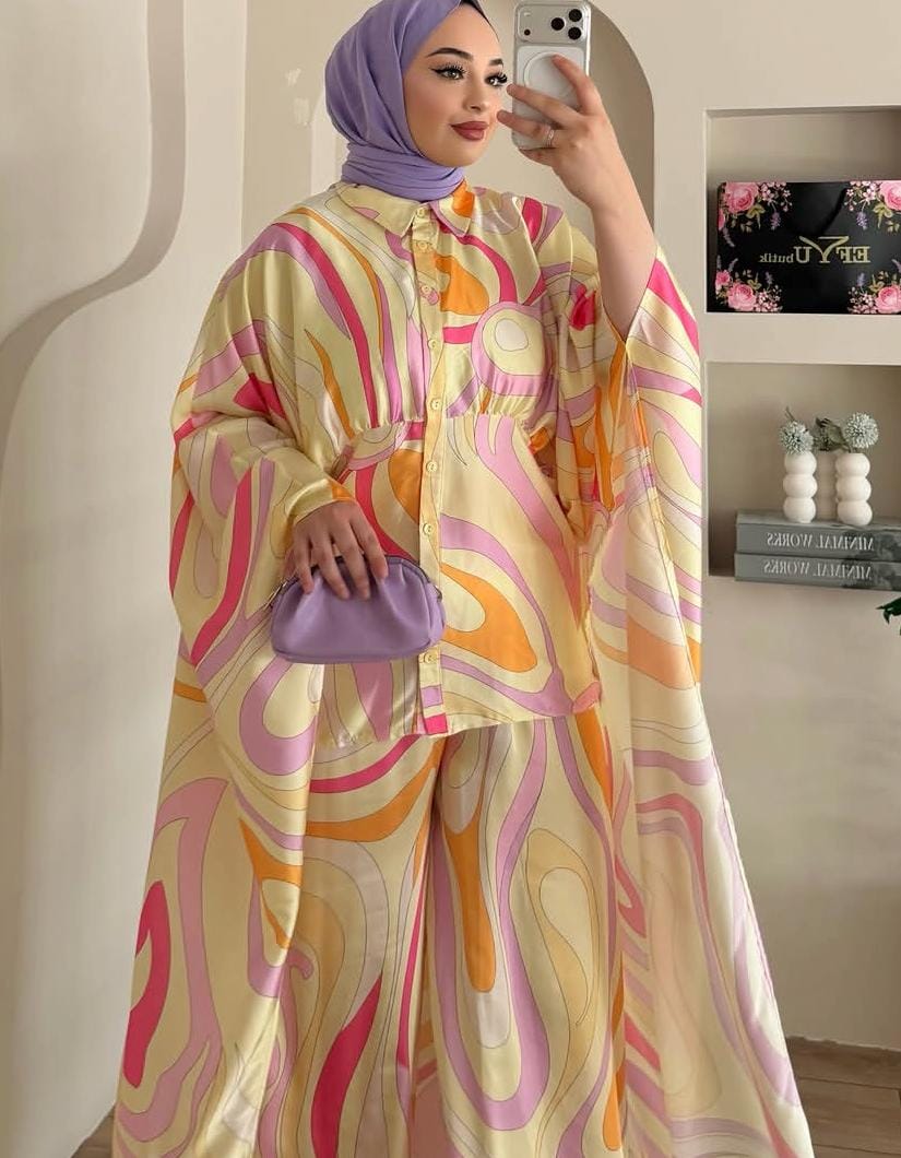 3Pcs Printed Co-Ord Set with Flowing Cape for Women